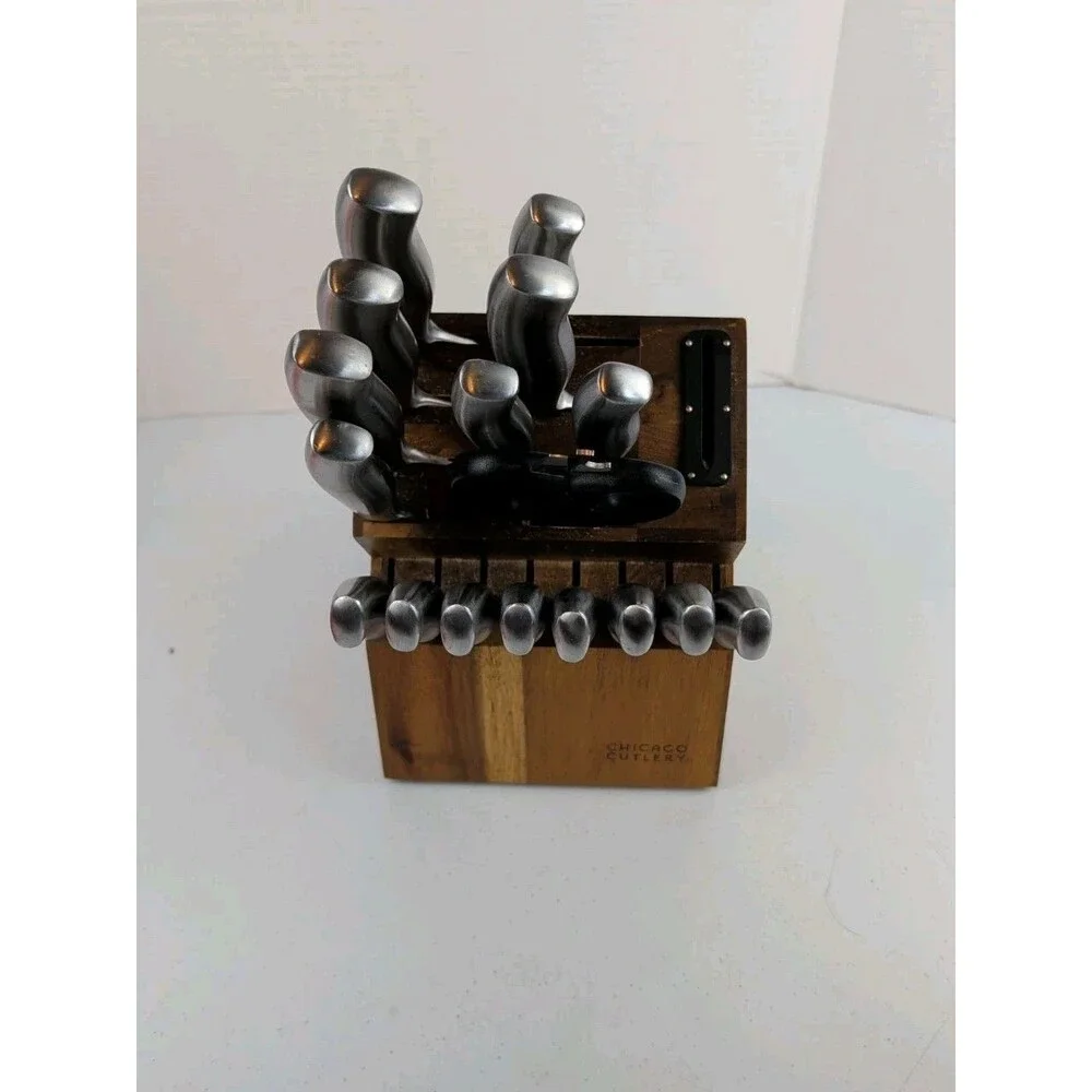 Chicago Cutlery Insignia Stainless Steel Cafe 18-Piece Knife Block Set